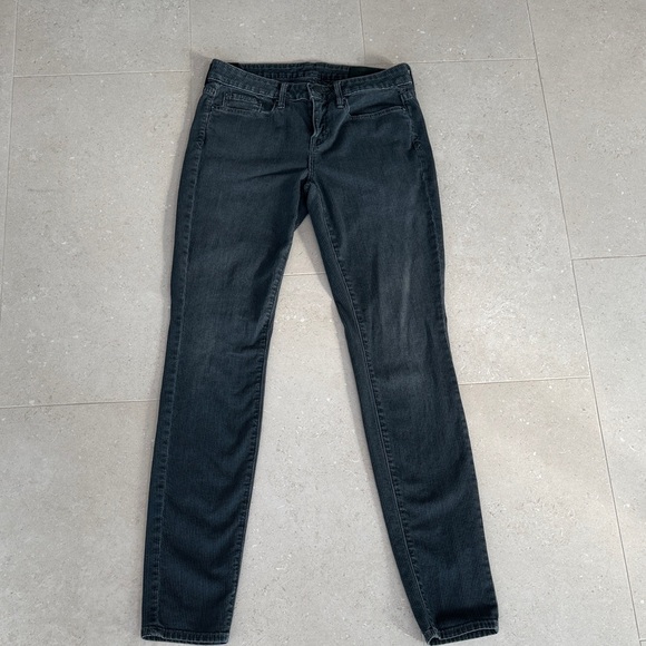 Vince Riley Skinny Jean - Picture 2 of 6